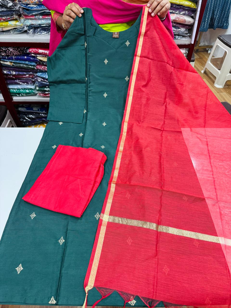 Raw Silk Contrast Concept Set-Green