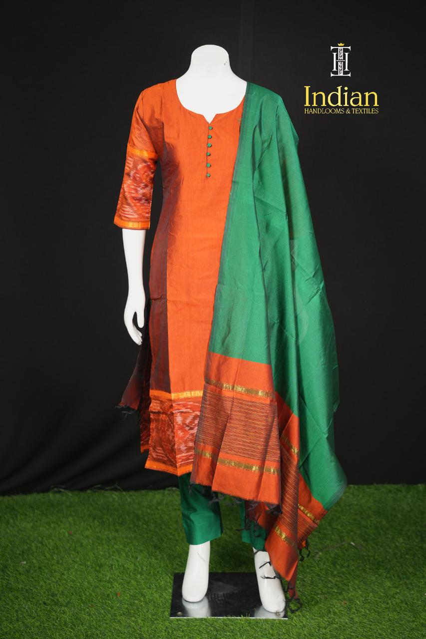 Pochampally Sico Pattu- Rust Brown