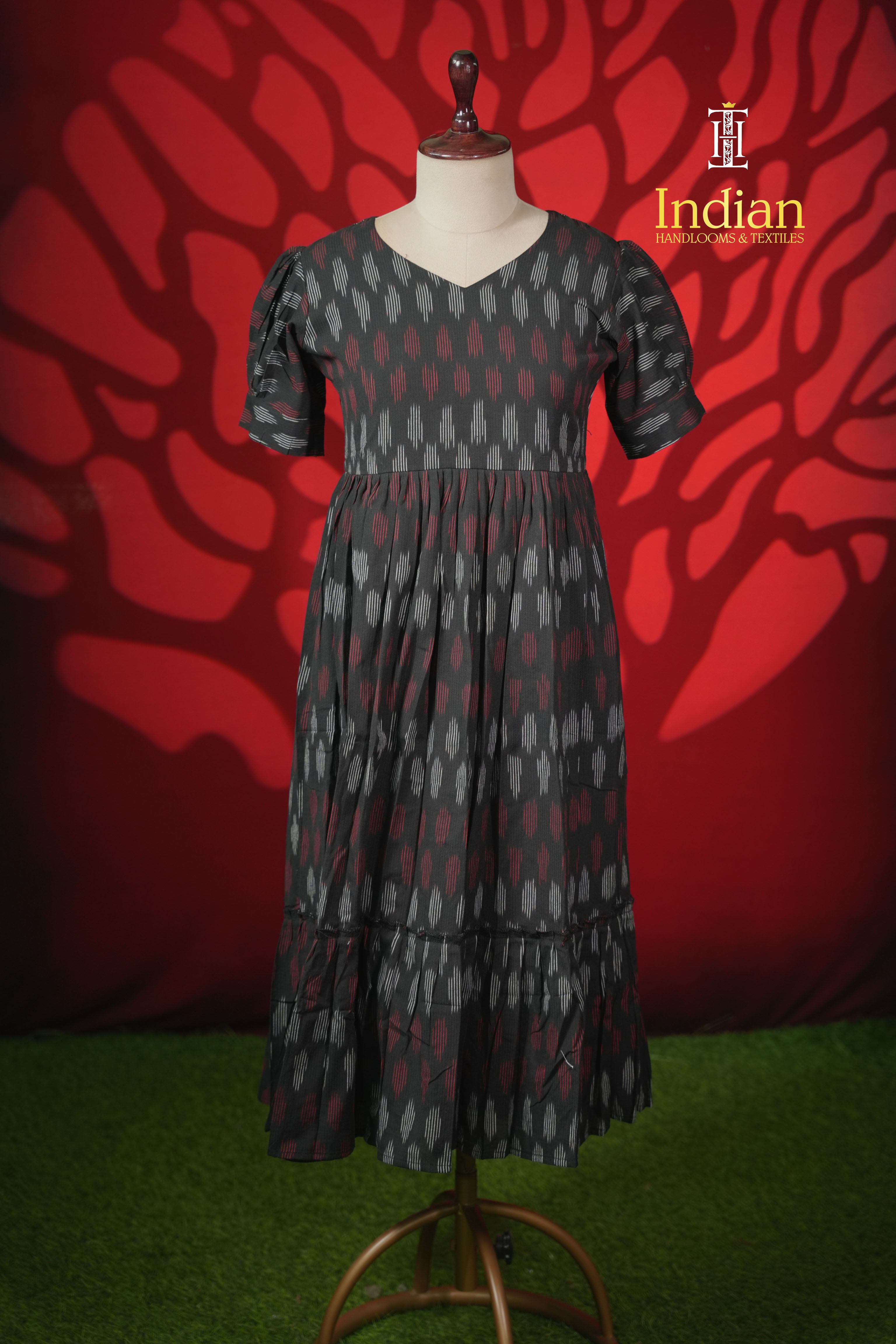N Ikkath cotton frock Black