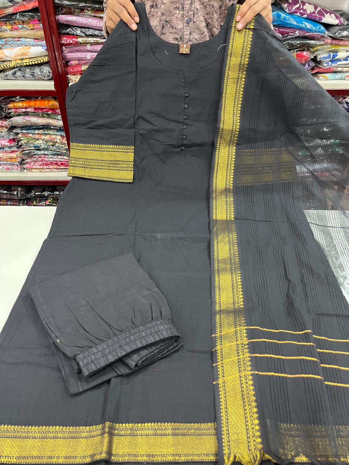 Mangalagiri Cotton Sets- Black  2