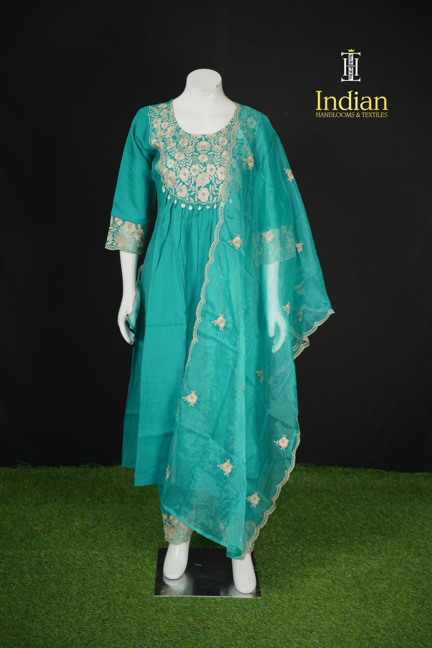 Designer Roman Silk Set-Lite See Green