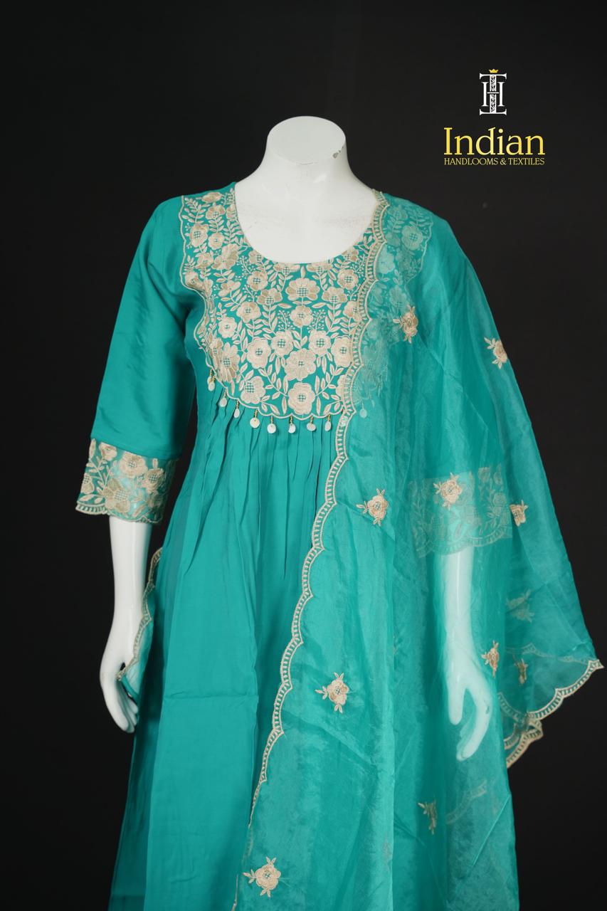 Designer Roman Silk Set-Lite See Green